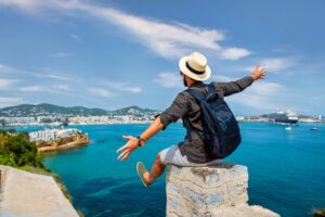 5 Tipe Traveler Berdasarkan Barang yang Dibawa, Kamu yang Mana?