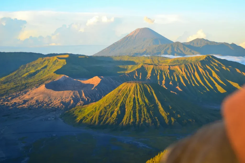 Healing ke Alam! 10 Rekomendasi Wisata Sejuk Mei 2025