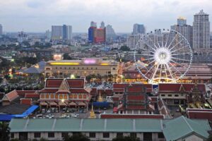Asiatique Bangkok: Surga Belanja & Kuliner di Tepi Sungai Chao Phraya