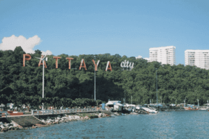 Pattaya vs Phuket Mana yang lebih cocok untuk gaya liburan kamu?