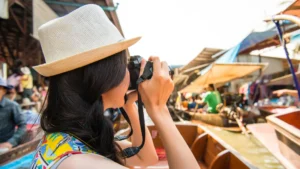 Tips Foto Bareng Lokal Tanpa Ganggu Privasi