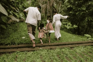 Liburan nyaman bareng adyatamatour