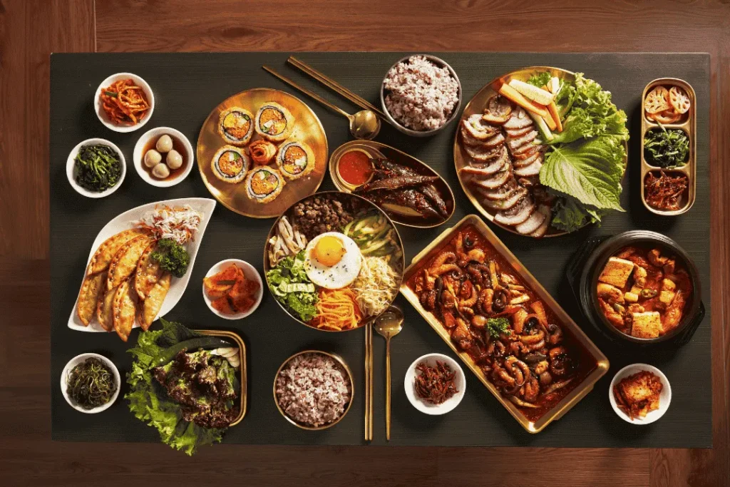 Traveler Muslim menikmati Korean BBQ halal di Itaewon, Seoul.