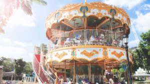 Disneyland Tokyo: Waktu Terbaik Berkunjung dan Tips Hemat