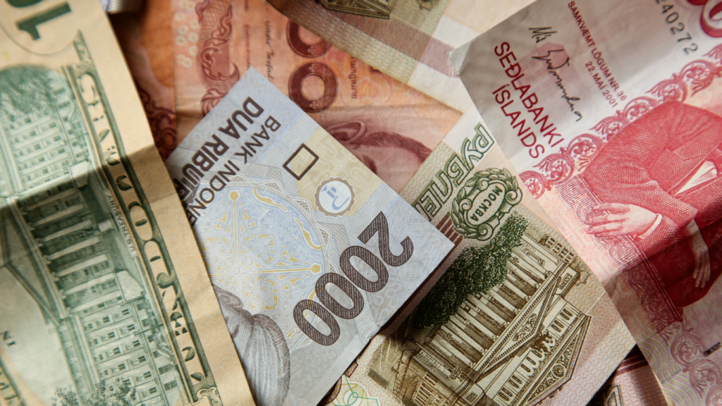 Update: 15 Negara dengan UMR Tertinggi di 2026